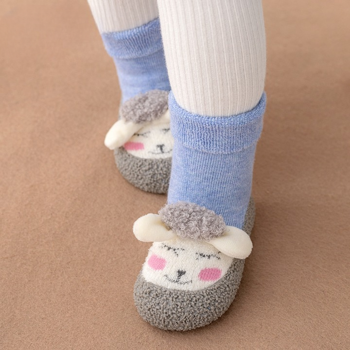 Curious Lamb Fleece Sock Shoes